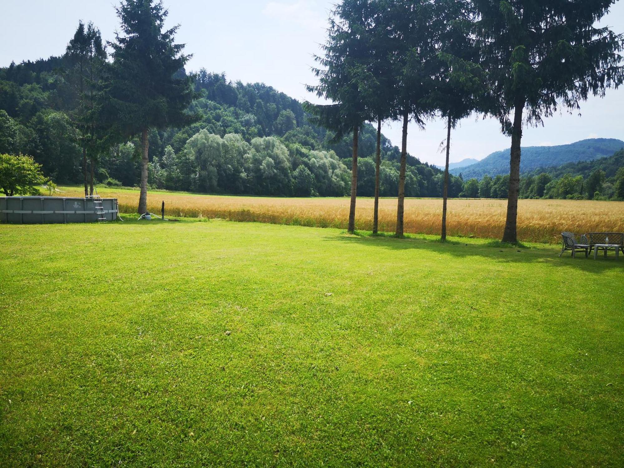 Hiska Zeleni Raj Villa Podnart Dış mekan fotoğraf